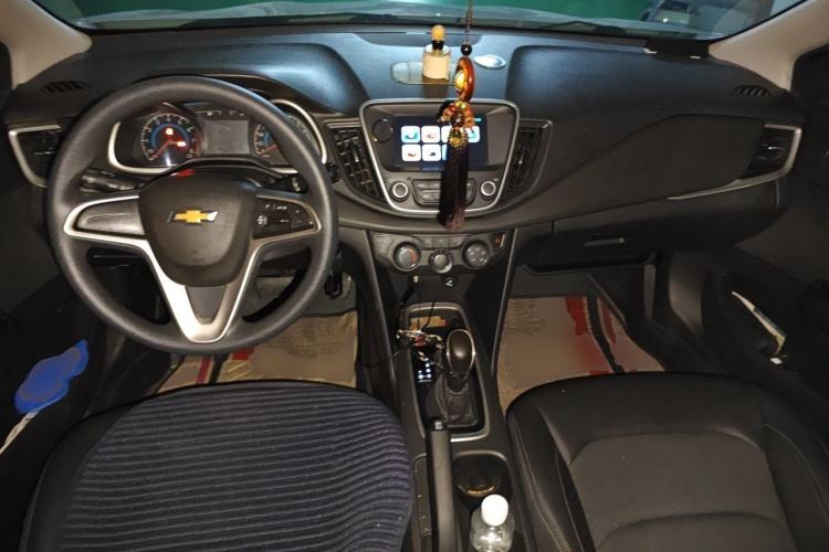 Used Chevrolet Cavalier 2019 325T Dual-Clutch Xinyue Edition Center Console