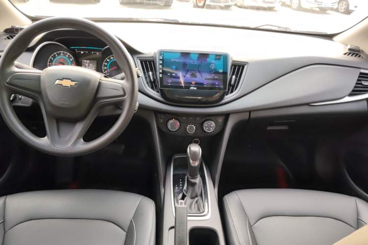 Used Chevrolet Cavalier 2019 320 Automatic Enjoyment with Sunroof Center Console