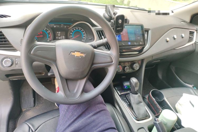 Used Chevrolet Cavalier 2019 320 Automatic Enjoyment with Sunroof Center Console