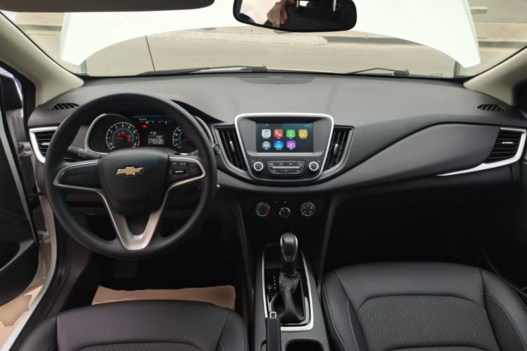 Used Chevrolet Cavalier 2019 320 Automatic Xinyue Edition Center Console
