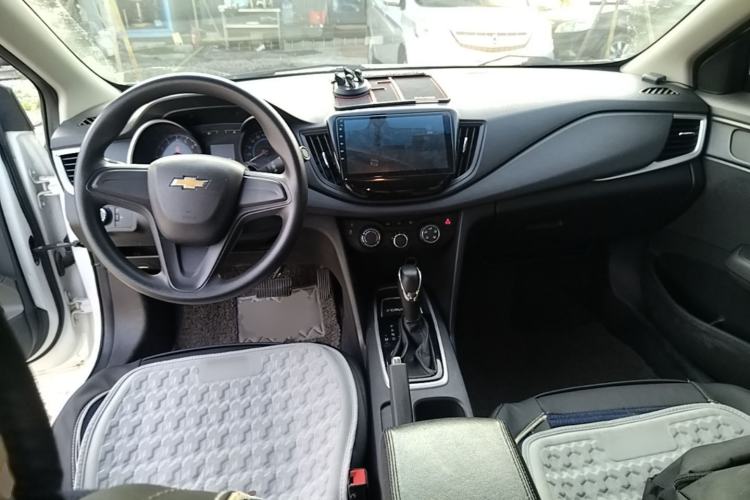 Used Chevrolet Cavalier 2019 320 Automatic Enjoyment with Sunroof Center Console