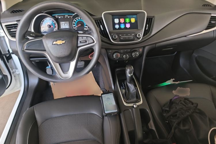 Used Chevrolet Cavalier 2019 320 Automatic Xinyue Edition Center Console