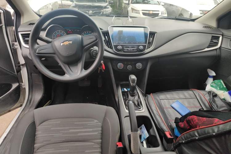 Used Chevrolet Cavalier 2019 320 Automatic Enjoyment with Sunroof Center Console