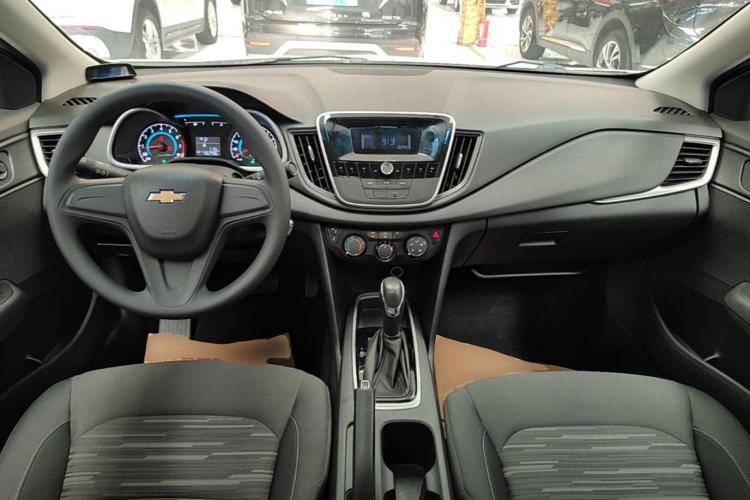 Used Chevrolet Cavalier 2019 320 Automatic Enjoyment with Sunroof Center Console