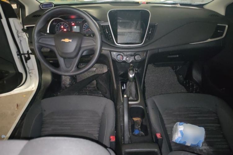 Used Chevrolet Cavalier 2019 320 Automatic Enjoyment with Sunroof Center Console