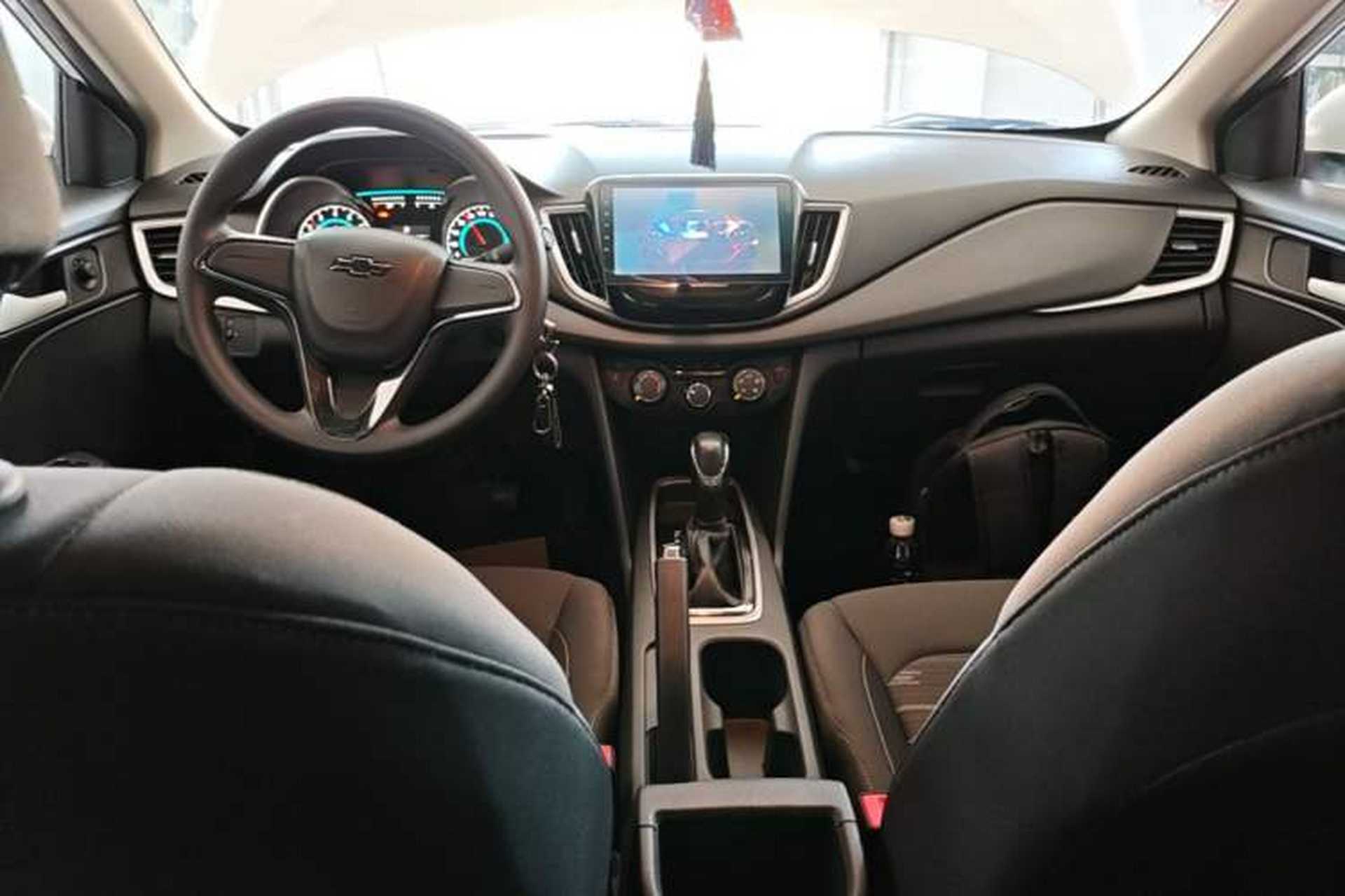 Used Chevrolet Cavalier 2019 320 Automatic Enjoyment with Sunroof Center Console
