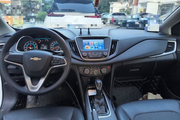 Used Chevrolet Cavalier 2019 320 Automatic Xinyue Edition Center Console