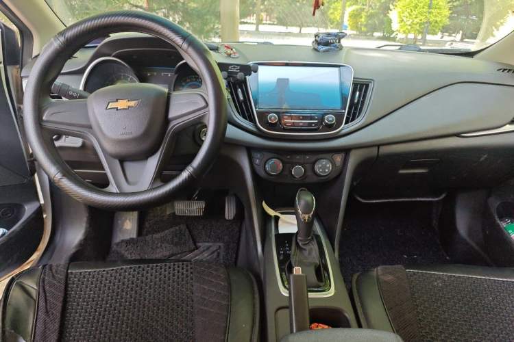Used Chevrolet Cavalier 2019 320 Automatic Enjoyment with Sunroof Center Console