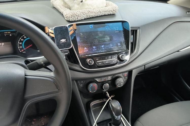Used Chevrolet Cavalier 2019 320 Automatic Enjoyment with Sunroof Center Console