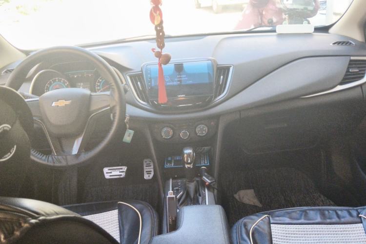 Used Chevrolet Cavalier 2019 320 Automatic Enjoyment with Sunroof Center Console