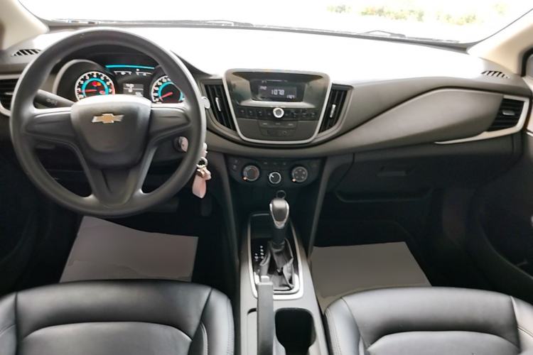 Used Chevrolet Cavalier 2019 320 Automatic Enjoyment with Sunroof Center Console