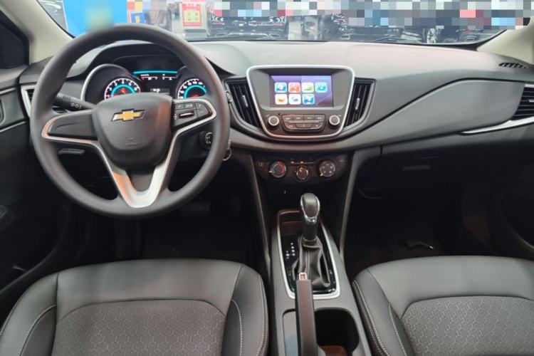 Used Chevrolet Cavalier 2019 320 Automatic Xinyue Edition Center Console