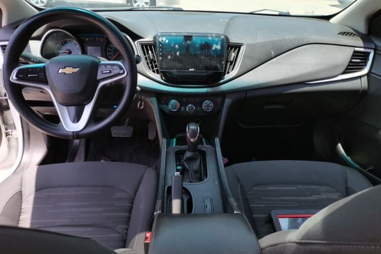 Used Chevrolet Cavalier 2019 320 Automatic Enjoyment with Sunroof Center Console