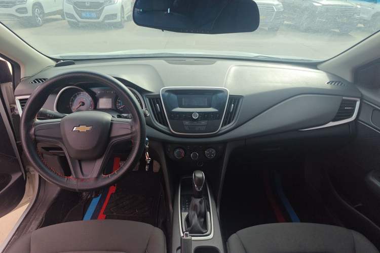 Used Chevrolet Cavalier 2019 320 Automatic Enjoyment with Sunroof Center Console