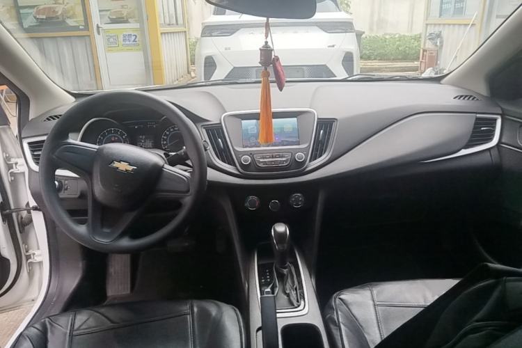 Used Chevrolet Cavalier 2019 320 Automatic Enjoyment with Sunroof Center Console