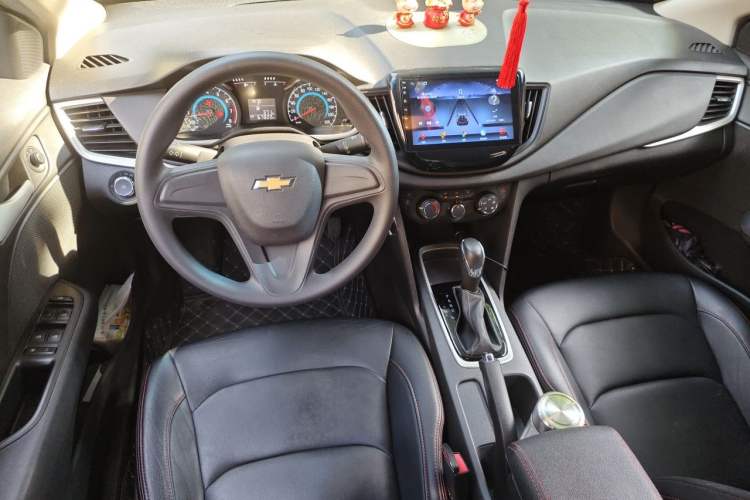 Used Chevrolet Cavalier 2019 320 Automatic Enjoyment with Sunroof Center Console