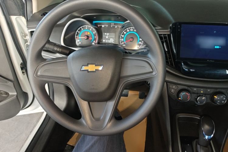 Used Chevrolet Cavalier 2019 320 Automatic Enjoyment with Sunroof Center Console