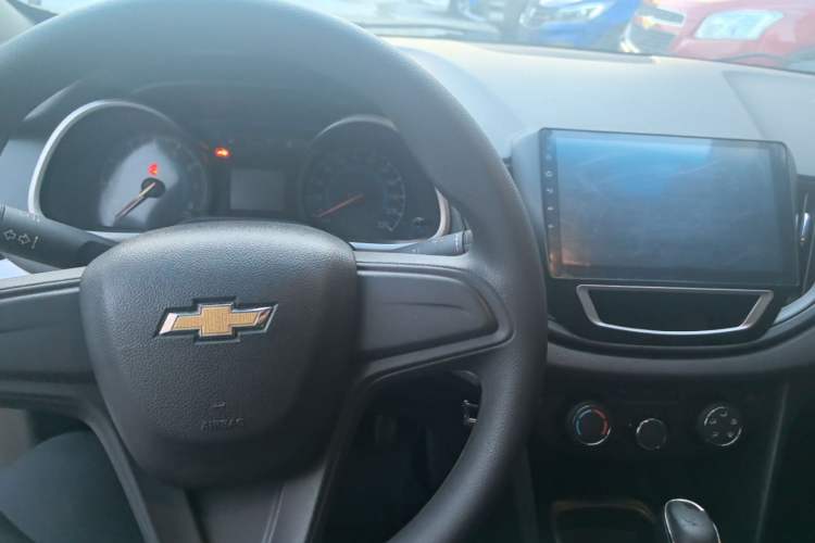 Used Chevrolet Cavalier 2019 320 Automatic Enjoyment with Sunroof Center Console
