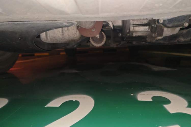 Used Chevrolet Cavalier 2019 320 Automatic Xinyue Edition Chassis Front