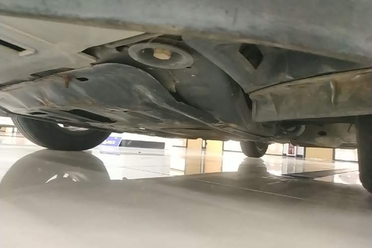Used Chevrolet Cavalier 2019 320 Automatic Xinyue Edition Chassis Front Left