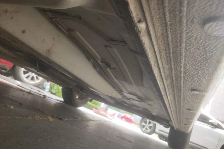 Used Chevrolet Cavalier 2019 320 Automatic Xinyue Edition Chassis Front Left