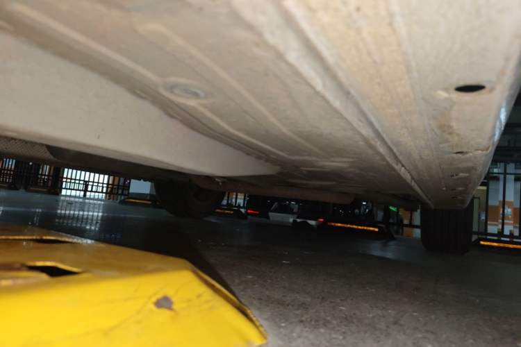 Used Chevrolet Cavalier 2019 320 Automatic Xinyue Edition Chassis Front Left