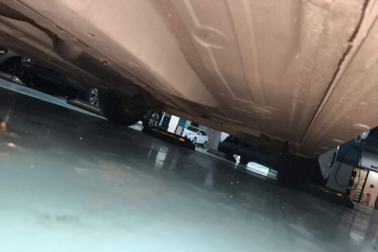 Used Chevrolet Cavalier 2019 320 Automatic Xinyue Edition Chassis Front Left
