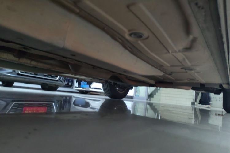Used Chevrolet Cavalier 2019 320 Automatic Xinyue Edition Chassis Front Left