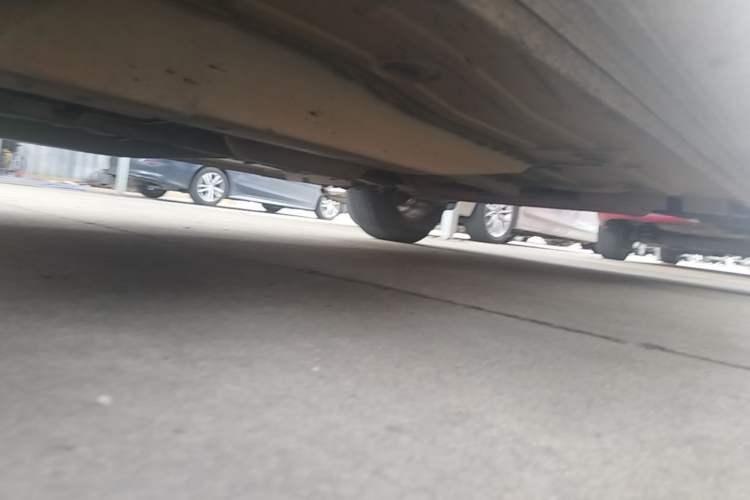 Used Chevrolet Cavalier 2019 320 Manual Xinyue Edition Chassis Front Left