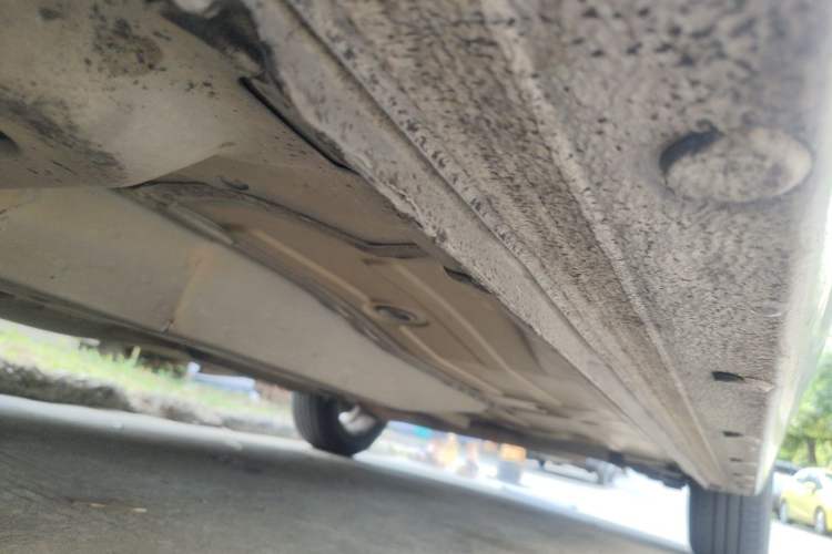 Used Chevrolet Cavalier 2019 320 Manual Xinyue Edition Chassis Front Left