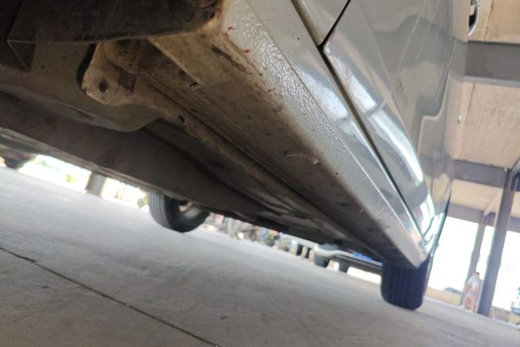 Used Chevrolet Cavalier 2019 320 Automatic Xinyue Edition Chassis Front Left