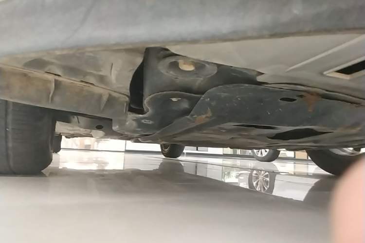 Used Chevrolet Cavalier 2019 320 Automatic Xinyue Edition Chassis Front Right