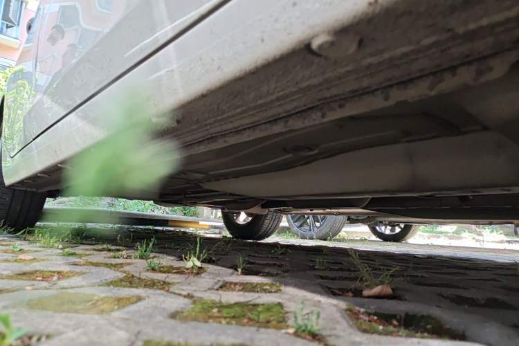Used Chevrolet Cavalier 2019 320 Automatic Xinyue Edition Chassis Front Right