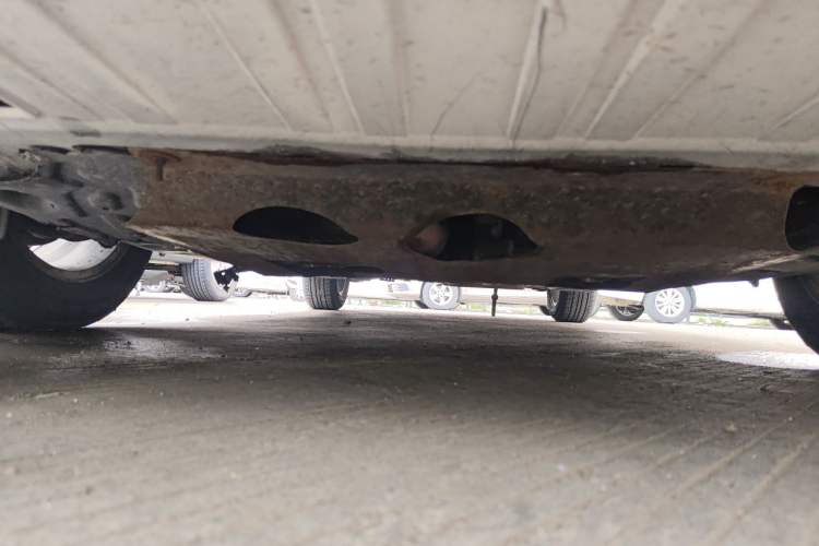 Used Chevrolet Cavalier 2019 320 Automatic Xinyue Edition Chassis Front