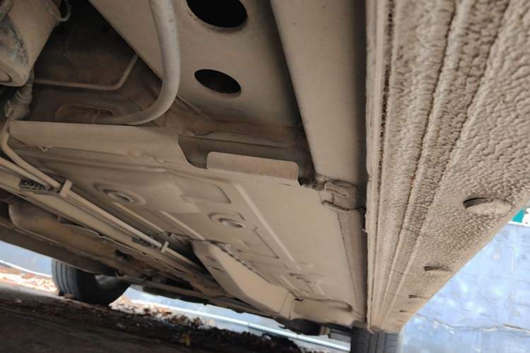 Used Chevrolet Cavalier 2019 320 Manual Xinyue Edition Chassis Rear Right