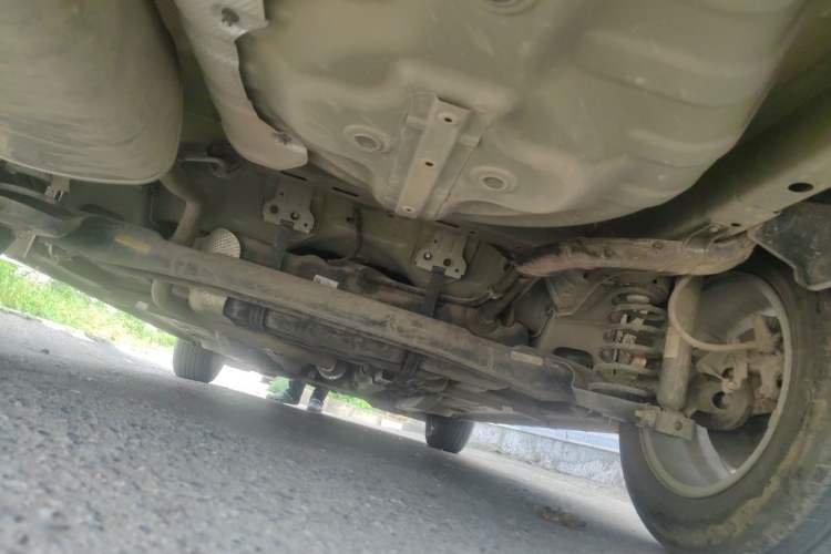 Used Chevrolet Cavalier 2019 320 Manual Xinyue Edition Chassis Rear