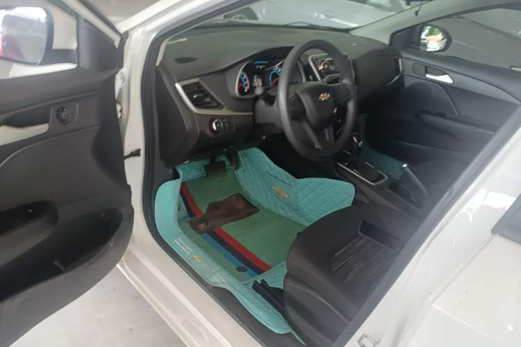 Used Chevrolet Cavalier 2019 320 Automatic Enjoyment with Sunroof Driver Seat