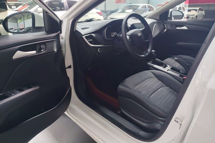 Used Chevrolet Cavalier 2019 320 Automatic Enjoyment with Sunroof Driver Seat