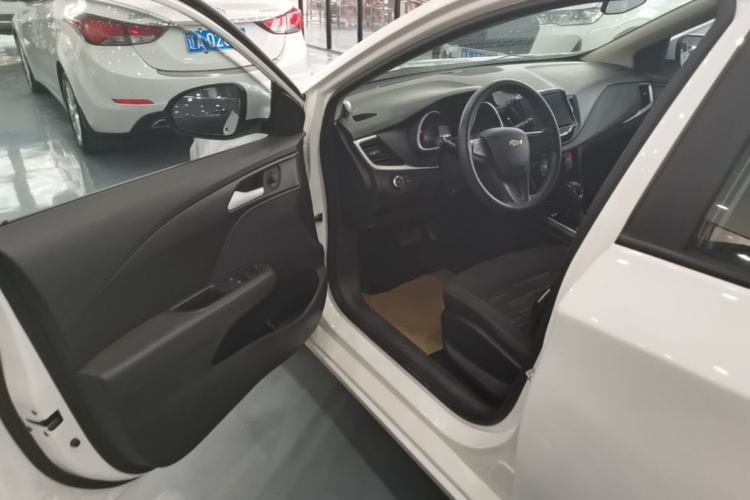 Used Chevrolet Cavalier 2019 320 Automatic Enjoyment with Sunroof Driver Seat