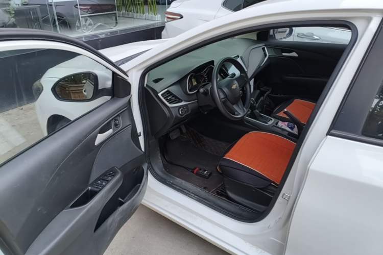 Used Chevrolet Cavalier 2019 320 Automatic Enjoyment Edition Driver Seat