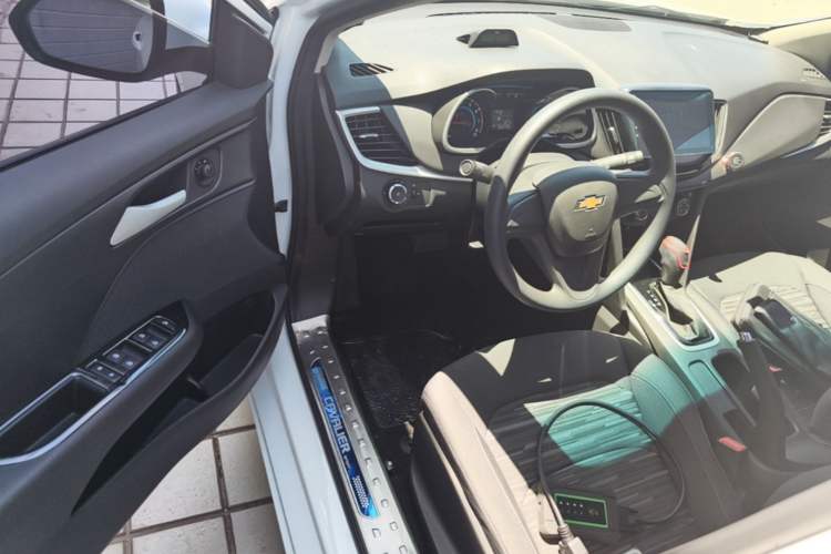 Used Chevrolet Cavalier 2019 320 Automatic Enjoyment with Sunroof Driver Seat