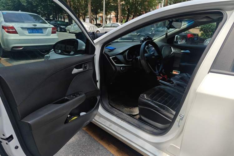Used Chevrolet Cavalier 2019 320 Automatic Enjoyment with Sunroof Driver Seat