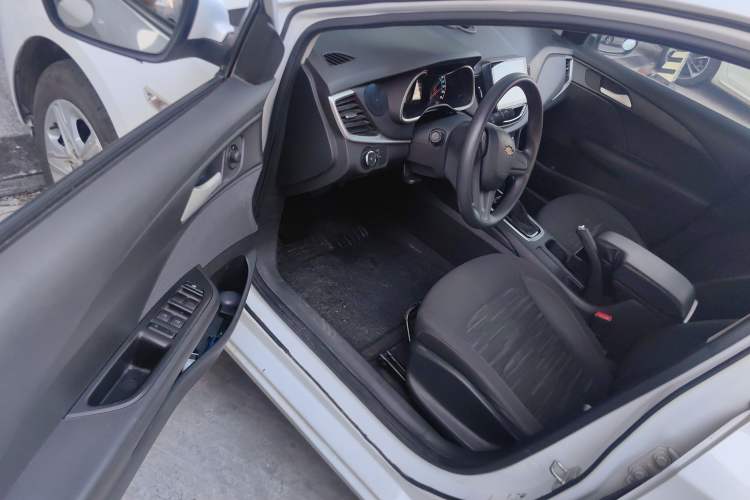 Used Chevrolet Cavalier 2019 320 Automatic Enjoyment with Sunroof Driver Seat
