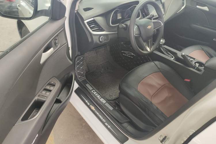 Used Chevrolet Cavalier 2019 320 Automatic Enjoyment with Sunroof Driver Seat