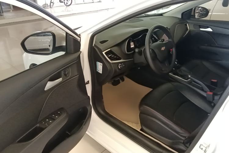Used Chevrolet Cavalier 2019 320 Automatic Enjoyment with Sunroof Driver Seat