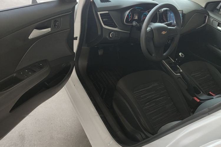 Used Chevrolet Cavalier 2019 320 Manual Enjoyment Edition Driver Seat