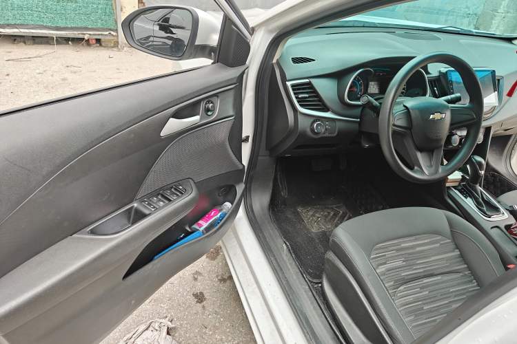 Used Chevrolet Cavalier 2019 320 Automatic Enjoyment Edition Driver Seat