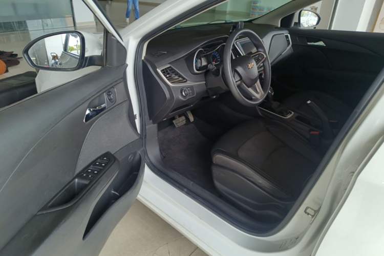 Used Chevrolet Cavalier 2019 320 Automatic Xinyue Edition Driver Seat