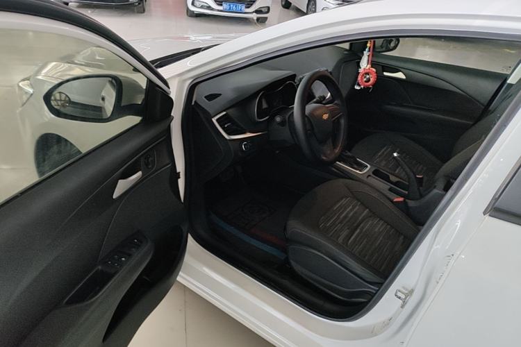 Used Chevrolet Cavalier 2019 320 Automatic Enjoyment with Sunroof Driver Seat