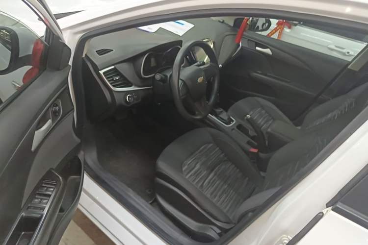 Used Chevrolet Cavalier 2019 320 Automatic Enjoyment with Sunroof Driver Seat